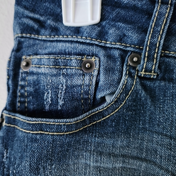 PARIS BLUES Blue Denim Jean Shorts Faded Midwash Blue Jeans Cuffed Hem Size 3 - Picture 7 of 17